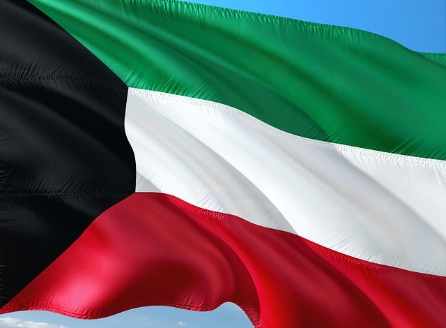 Kuwaiti citizenship may be granted to Non-Muslims