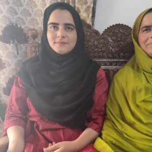 Nadia Beigh along with other Kashmiri Muslim Candidates Shine In UPSC Exam 2019