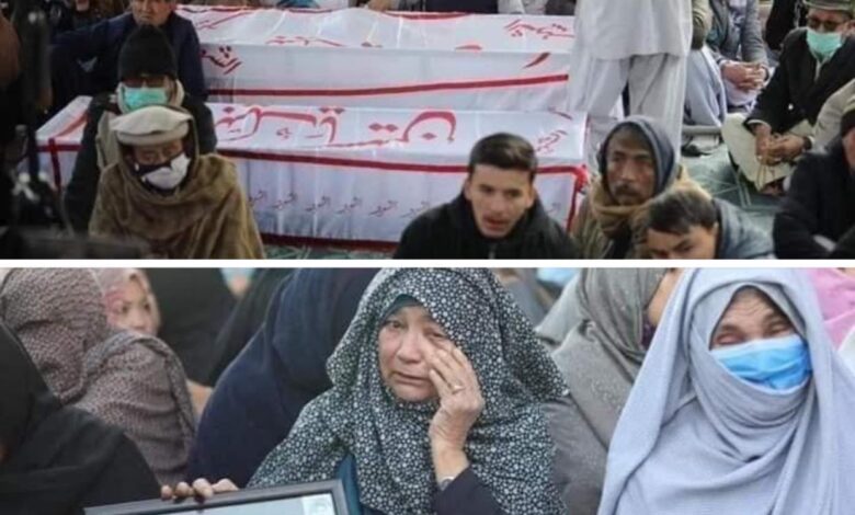 Sunnis & Shias protest together against killing of Hazara community members in Balochistan